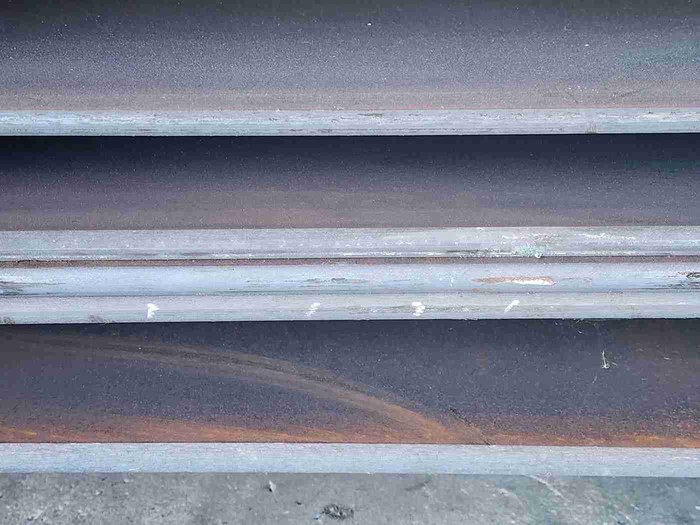 Laser Plate